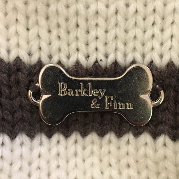 Barkley and Finn puppy/doggie sweater - Picture 3 of 6